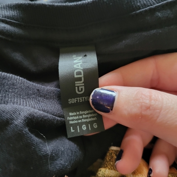 Five Nights at Freddy's Tee Gildan size Large - Picture 2 of 2